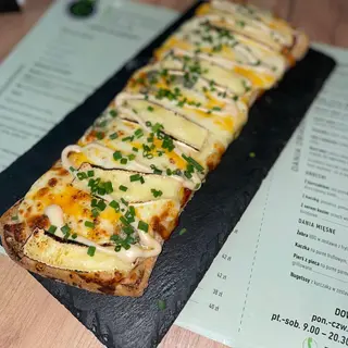Zapiekanka 4 sery 
