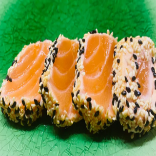 93. Tataki salmone
