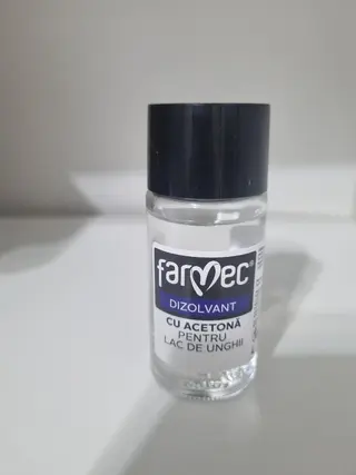 Dizolvant Unghii