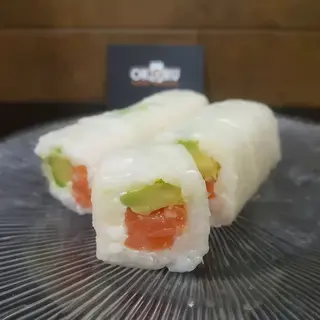 Papel De Arroz Con Salmón Con Aguacate Y Queso Crema (9 Uds.)