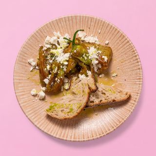 Чушки с овче сирене