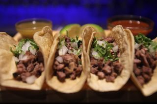 Tacos de Bistec