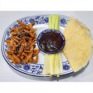 Porco desfiado com molho pequim