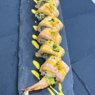  Ura Sake Roll