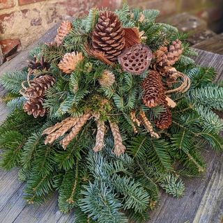 Wiązanka na żywym podkładzie