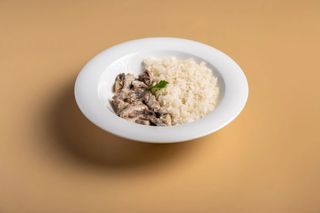 Бефстроганов с рисом