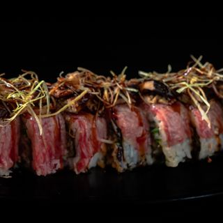 Wagyu robata roll