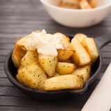 Patatas alioli