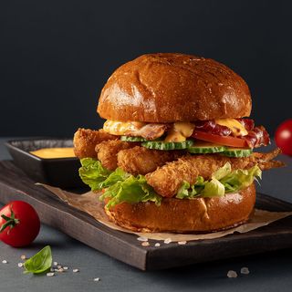 Бургер з креветками панко