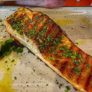 Salmone alla brace