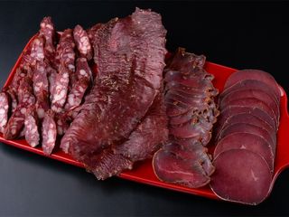 НАВАЛОМ В’ЯЛЕНОГО М’ЯСА