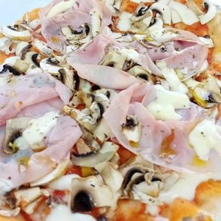 Pizza reina (33 cm.)