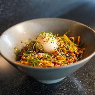 Stir fried ramen chicken
