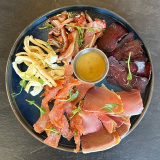 М'ясна дошка (250/50г)