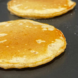 3 Pancake con burro di Arachidi