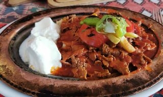 Искендер телешки кебап (650г)