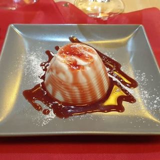 Panna Cotta Con Fresa