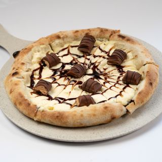 Pizza cu Nutella   600g (Recomandat pentru 2 persoane)