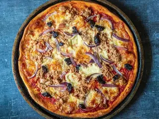 Pizza Tuna