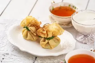 Блины с копченной курицей и сливочным сыром (160 гр.)