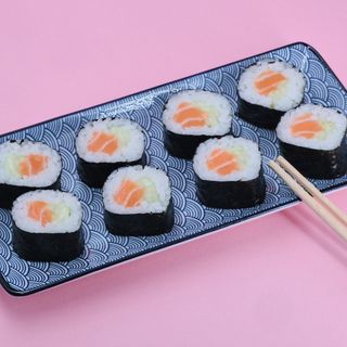 Hosomaki Cucumber Salmon