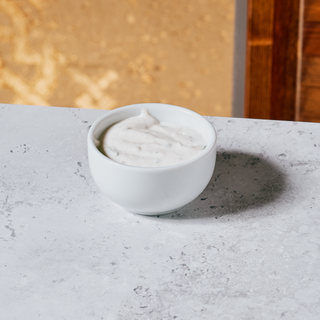 Sos de usturoi cu smântână