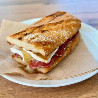 Bocata grande Jamon dulce y queso 