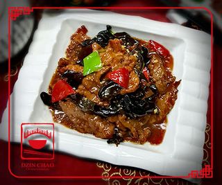 F9 მოთუშული საქონლის ხორცი ჩინური შავი სოკოთი