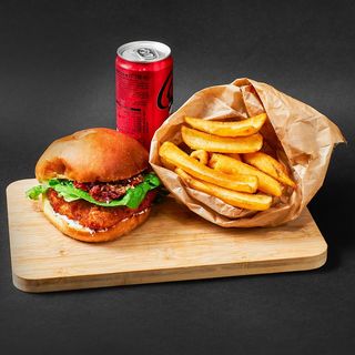 Menu Polleggiato + patatine + bibita