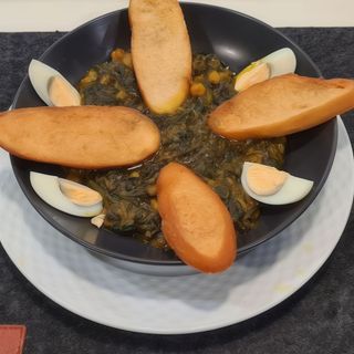 Espinacas Con Garbanzos (1/2 Ración)