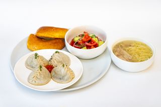 Сет 2. Суп-лапша, манты, салат по-домашнему