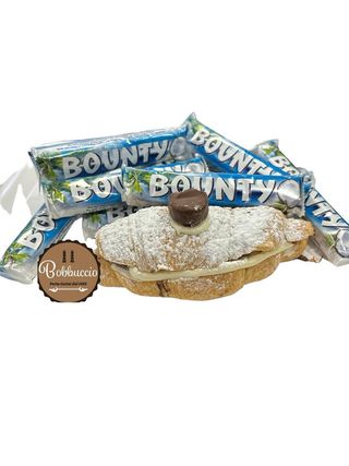 Cornetto Bounty con crema al cocco