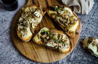 Bruschetta con porcini