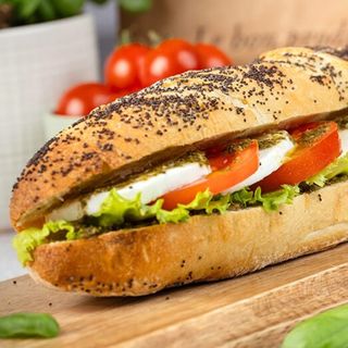sandwich pesto tomate mozza