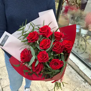 Classic red roses M