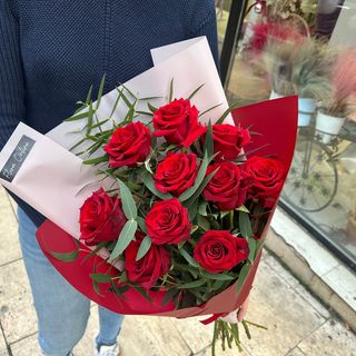 Classic red roses M