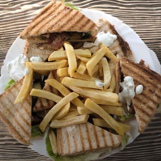 Tost Club tunjevina 500g