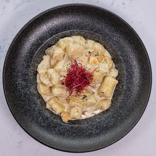 Njoki s pršutom i piletinom