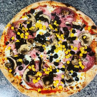 Pizza Cinque stagioni