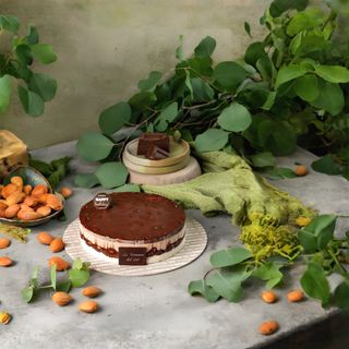 Happy Birthday: Bacio di dama con mandorle tostate