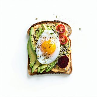 Avocado toast & hummus