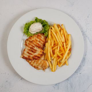 Meni 9 - Piletina sa prilogom