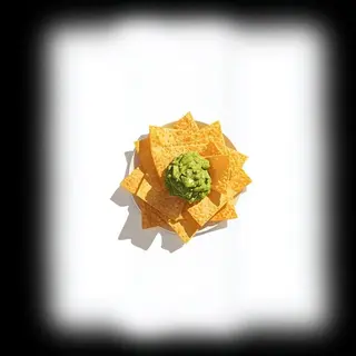 Nachos snack con guacamole
