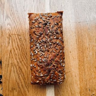 Chleb razowy ze słonecznikiem