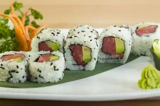 055 - Uramaki tonno avocado 8 pezzi