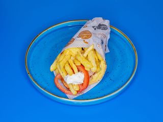 Pita pollo + Coca-Cola Lattina 330ml