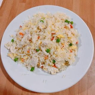 44. Arroz Frito con Pollo
