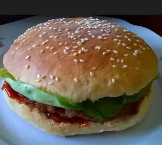 Pileći hamburger