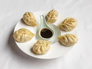 Ravioli con Verdura Al Vapore