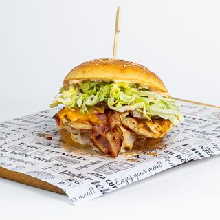 Smokey chicken burger